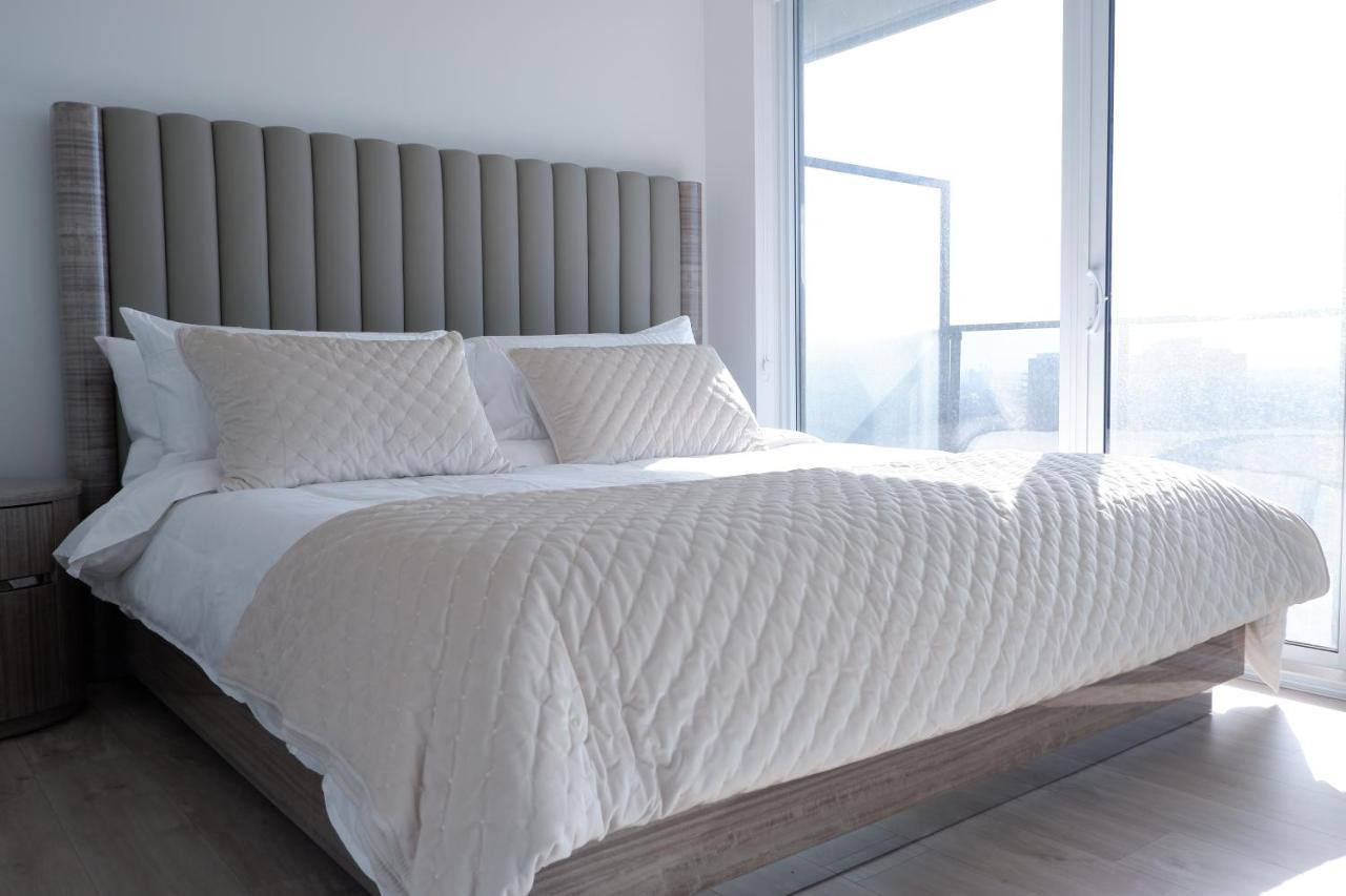 Modern Luxury Waterfront Condo Mississauga Buitenkant foto